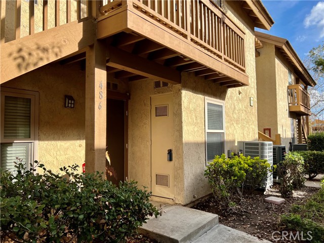 486 Orange Blossom, Irvine CA: https://media.crmls.org/medias/a264b732-09cd-4c78-ad47-48e6e072a97d.jpg