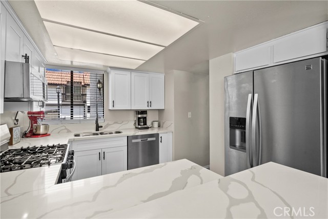 20931 Judah Lane, Newhall CA: https://media.crmls.org/medias/a2687620-0789-4aa6-b90a-6c1ae03f16f3.jpg