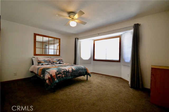 889 Mcalister Road, Big Bear CA: https://media.crmls.org/medias/a26a6efd-6456-421d-b7bd-02662482fe1c.jpg