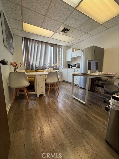  Commercial for Sale in Burbank, California