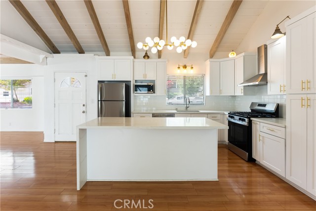 Detail Gallery Image 11 of 44 For 22632 Cass, Woodland Hills,  CA 91364 - 3 Beds | 2 Baths