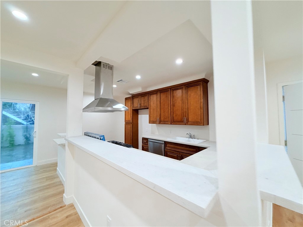 MLS #PW25270623 image #1