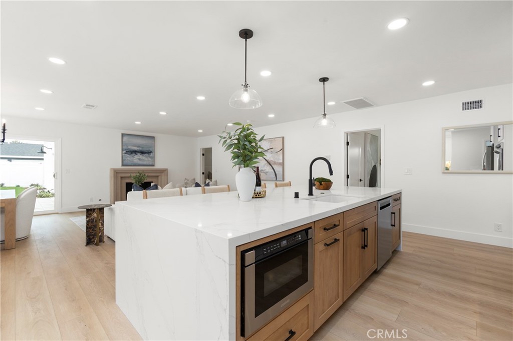 MLS #OC26159119 image #10