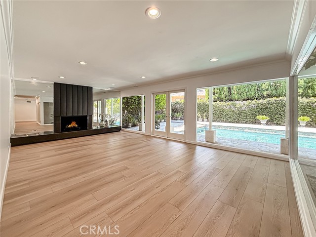 Detail Gallery Image 8 of 67 For 4575 De Celis Pl, Encino,  CA 91436 - 4 Beds | 3 Baths