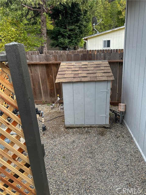 Detail Gallery Image 39 of 42 For 39737 Rd 274 #10,  Bass Lake,  CA 93604 - 2 Beds | 2 Baths