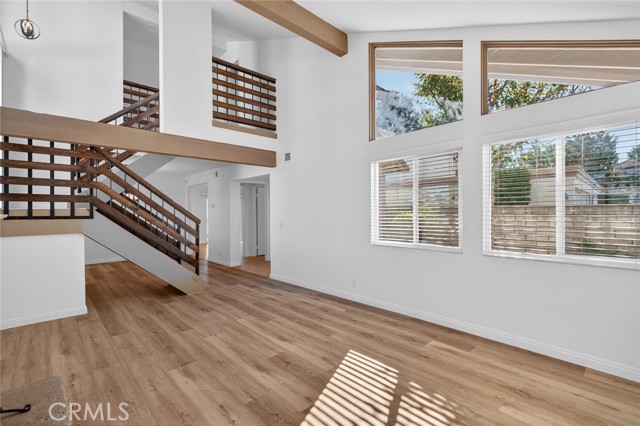 Detail Gallery Image 9 of 56 For 5532 E Vista Del Este, Anaheim,  CA 92807 - 2 Beds | 1/1 Baths