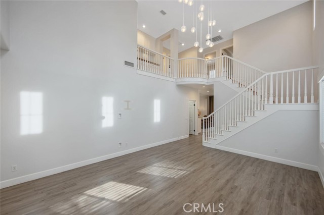 Detail Gallery Image 3 of 34 For 28534 Old Spanish Trl, Saugus,  CA 91390 - 4 Beds | 3 Baths