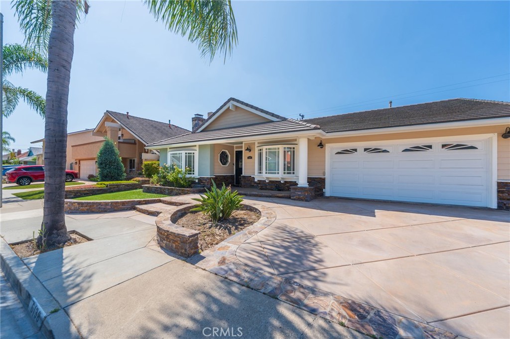 MLS #OC26158759 image #3