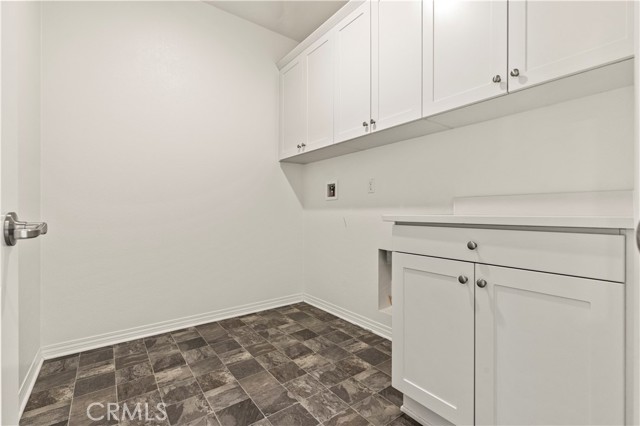 Detail Gallery Image 19 of 71 For 3017 E Grafton, Ontario,  CA 91761 - 5 Beds | 3/1 Baths