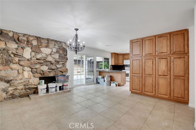 Detail Gallery Image 17 of 30 For 265 W Campus View Dr, Riverside,  CA 92507 - 4 Beds | 2 Baths