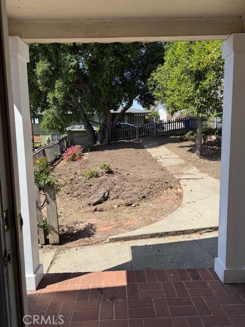 4544 Tulip Avenue, Oakland CA: https://media.crmls.org/medias/a275cdbc-be99-46c5-b288-cc4cc10837b7.jpg