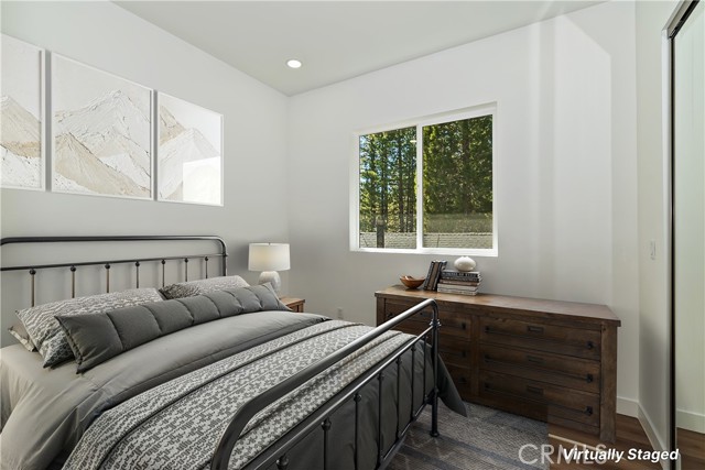 Detail Gallery Image 25 of 50 For 911 Sugarloaf, Big Bear City,  CA 92314 - 3 Beds | 3 Baths