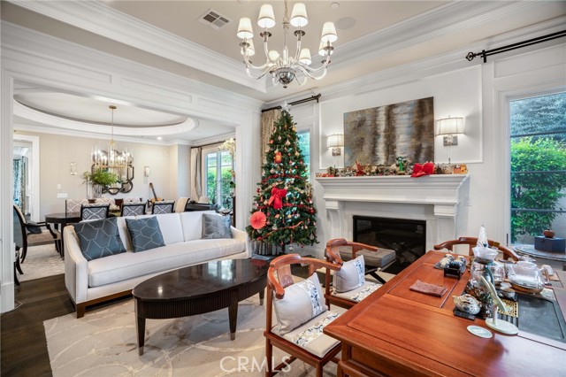 Detail Gallery Image 5 of 36 For 501 W Woodruff Ave, Arcadia,  CA 91007 - 5 Beds | 5/1 Baths