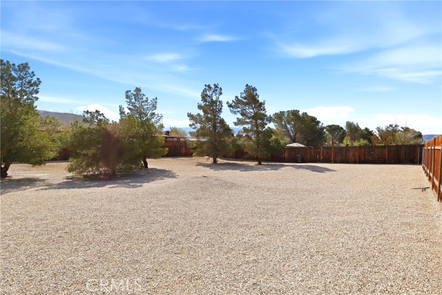 Detail Gallery Image 29 of 34 For 13475 Apple Blossom, Apple Valley,  CA 92308 - 3 Beds | 2 Baths