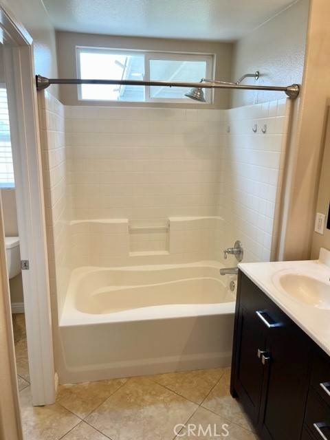 Detail Gallery Image 41 of 63 For 5220 Holstein Way, Jurupa Valley,  CA 92509 - 3 Beds | 2 Baths