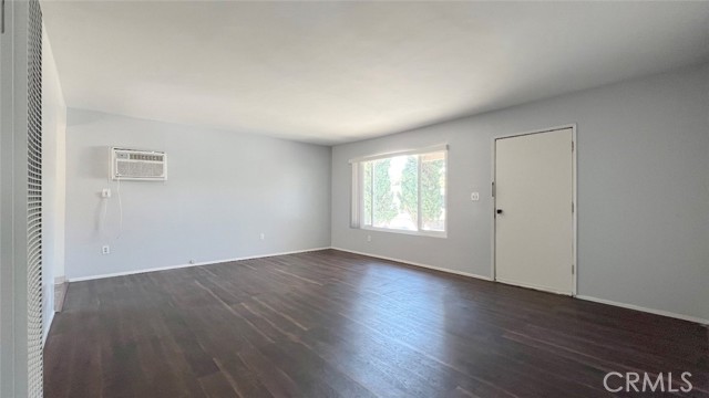 Detail Gallery Image 9 of 17 For 640 Ward St #4,  La Habra,  CA 90631 - 2 Beds | 1 Baths