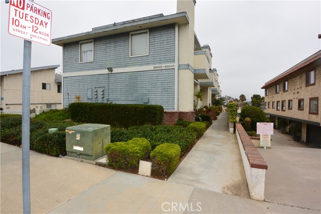 MLS# PW23163343