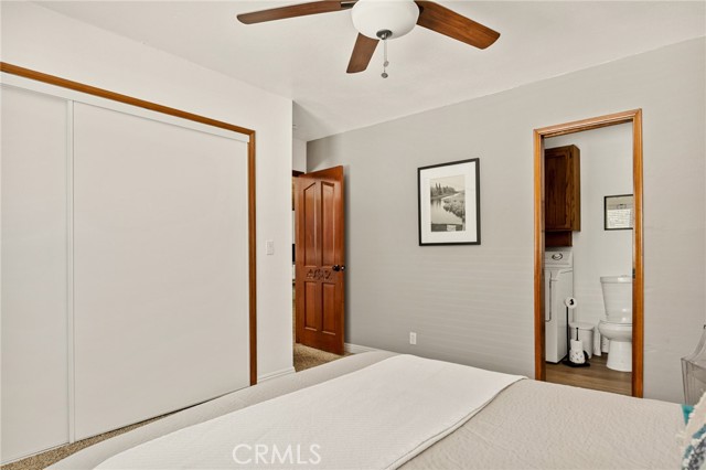 Detail Gallery Image 16 of 31 For 1080 Chateau Dr, Crestline,  CA 92325 - 3 Beds | 2/1 Baths