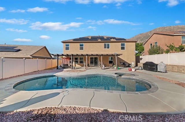 Detail Gallery Image 26 of 38 For 20583 Spring, Riverside,  CA 92507 - 5 Beds | 3/1 Baths