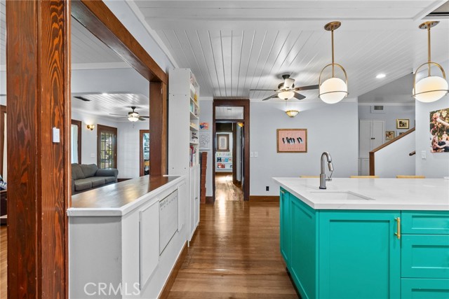 1719 Monte Vista Street, Pasadena CA: https://media.crmls.org/medias/a277e0eb-31d1-4d05-b068-b88717aed7b6.jpg