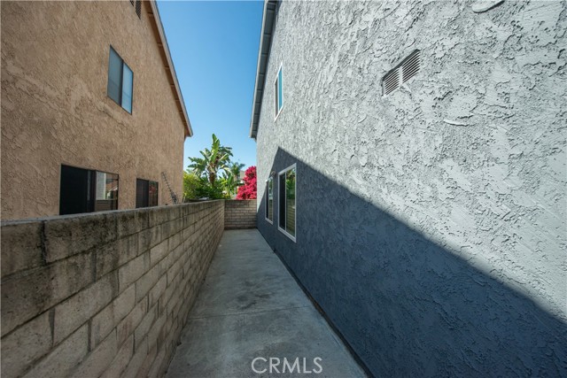 20227 Elkwood Street, Winnetka CA: https://media.crmls.org/medias/a279a906-1391-4225-97d7-d596e08e7144.jpg