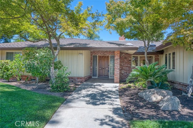 1590 W Escalon Avenue, Fresno CA: https://media.crmls.org/medias/a279abfe-8c11-46df-b150-c71d152b7bfb.jpg