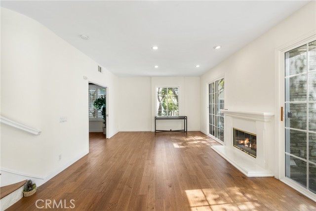 81 Chandon, Newport Coast CA: https://media.crmls.org/medias/a27a03d8-e971-47ba-80c9-8b6e2ad0f4b1.jpg
