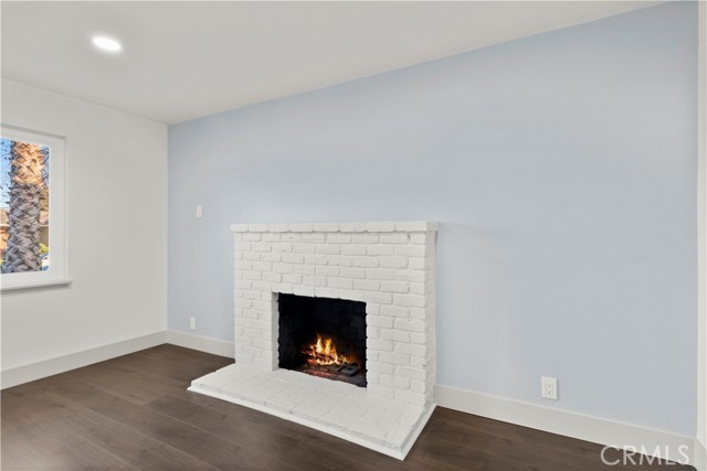 Detail Gallery Image 6 of 32 For 5210 71st, Sacramento,  CA 95820 - 3 Beds | 1 Baths