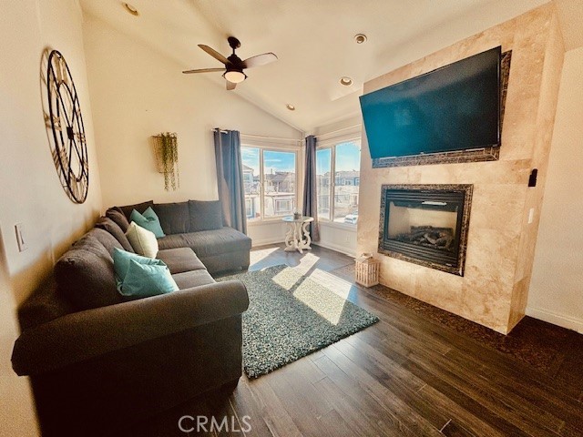 127 29th Street, Newport Beach CA: https://media.crmls.org/medias/a27be4fe-8f54-4ad0-9f7e-e2abddc38d3d.jpg