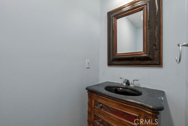 Detail Gallery Image 28 of 47 For 3533 E Shallow Brook Ln, Orange,  CA 92867 - 4 Beds | 2/1 Baths