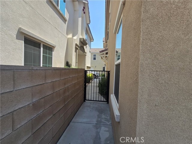 5374 N Alumni Lane, San Bernardino CA: https://media.crmls.org/medias/a27c7e68-05ca-4271-80d1-b8e44fb09439.jpg