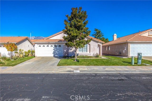 10650 Bel Air Drive, Cherry Valley CA: https://media.crmls.org/medias/a27cfaea-ffe8-4fcd-8962-2a6193d6f7fc.jpg