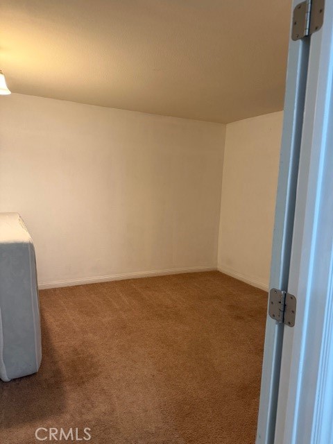 Detail Gallery Image 12 of 31 For 24595 4th, San Bernardino,  CA 92410 - 6 Beds | 2 Baths