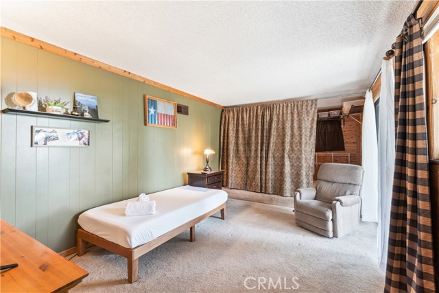 1944 Willow, Running Springs CA: https://media.crmls.org/medias/a27da72d-4b60-4bee-863b-c1cba8daf6c6.jpg