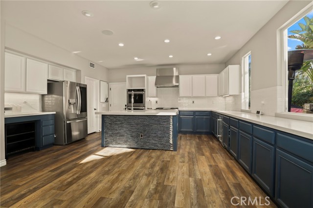 Detail Gallery Image 15 of 44 For 964 Corto, Simi Valley,  CA 93065 - 4 Beds | 3 Baths