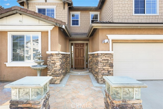 Detail Gallery Image 4 of 38 For 8180 E Brookdale Ln, Anaheim Hills,  CA 92807 - 6 Beds | 4 Baths