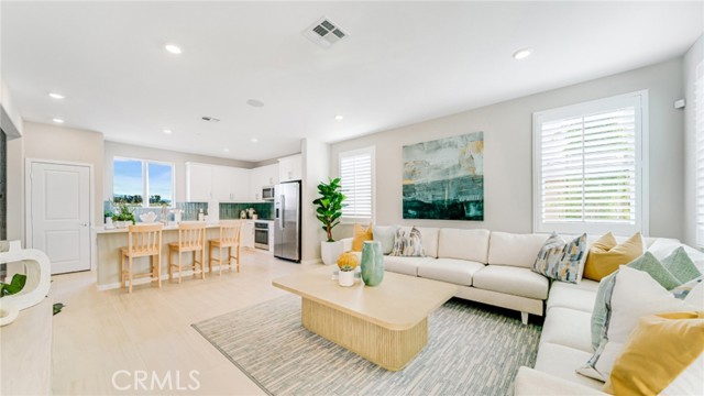 Detail Gallery Image 7 of 29 For 26125 Mercury Dr, Loma Linda,  CA 92373 - 4 Beds | 3 Baths