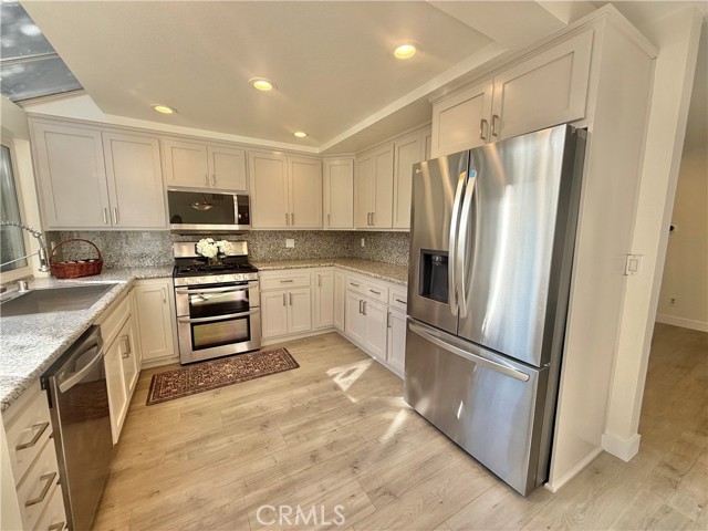 Detail Gallery Image 23 of 64 For 19624 Crystal Hills, Porter Ranch,  CA 91326 - 3 Beds | 3 Baths