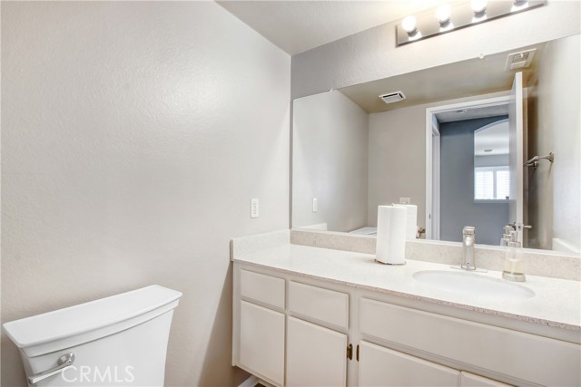 Detail Gallery Image 10 of 20 For 1049 Olympic Ave, Banning,  CA 92220 - 3 Beds | 2/1 Baths