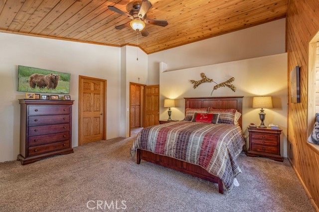 Detail Gallery Image 11 of 40 For 41722 Swan Dr, Big Bear Lake,  CA 92315 - 4 Beds | 2 Baths