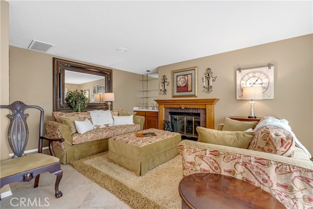 Image 15 of 45 For 785 Norumbega Drive