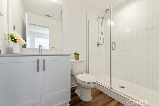 Detail Gallery Image 15 of 27 For 2236 Synergy, Irvine,  CA 92614 - 4 Beds | 3/1 Baths