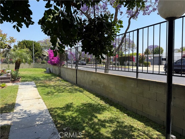 23405 Maribel, Carson CA: https://media.crmls.org/medias/a281ea73-abea-40d6-be65-45a74258bf31.jpg