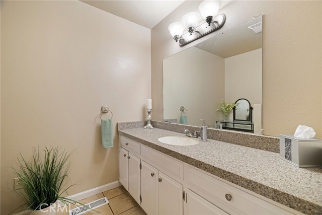 Image 20 of 46 For 7652 Cutting Avenue