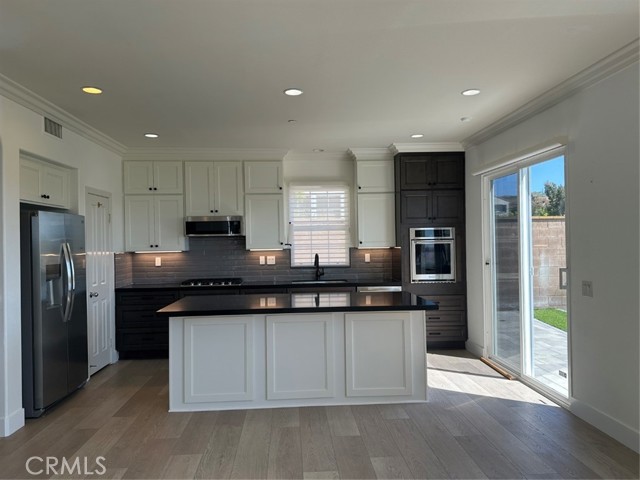 Detail Gallery Image 13 of 33 For 26 Gardenpath, Irvine,  CA 92603 - 3 Beds | 2/1 Baths