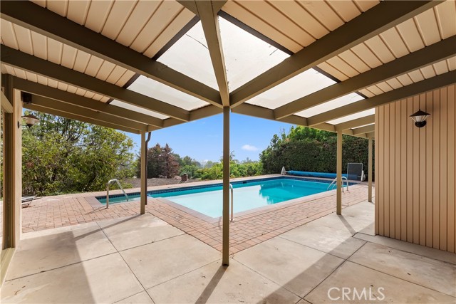 6 Sundown Drive, Rolling Hills Estates, California 90274, 3 Bedrooms Bedrooms, ,2 BathroomsBathrooms,Residential,Sold,Sundown,SB21200271