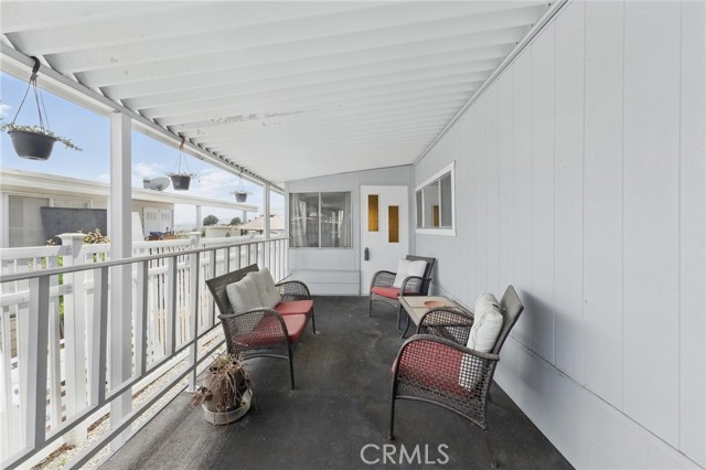 Detail Gallery Image 4 of 34 For 38079 via La Colina, Murrieta,  CA 92563 - 2 Beds | 2 Baths