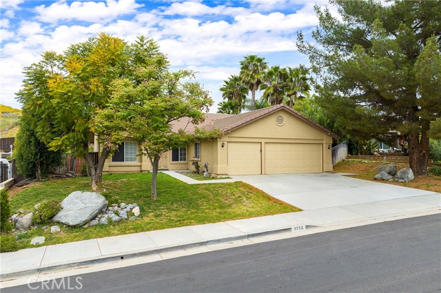 Detail Gallery Image 1 of 34 For 27712 Eagles Crest Dr, Menifee,  CA 92585 - 4 Beds | 2 Baths