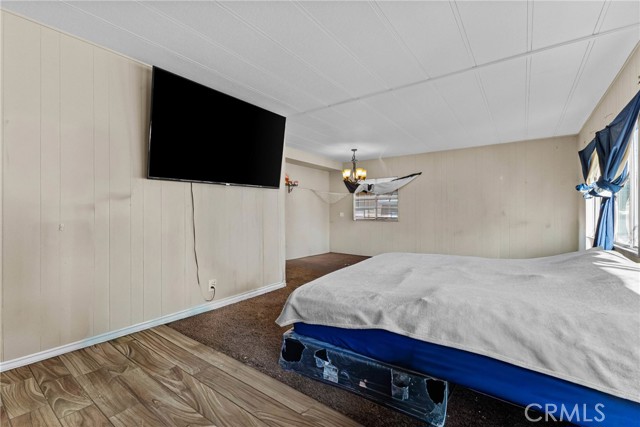 Detail Gallery Image 4 of 33 For 14939 Vinehill, Moreno Valley,  CA 92553 - 2 Beds | 2 Baths