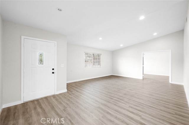 1302 N San Antonio Avenue, Upland CA: https://media.crmls.org/medias/a286ee59-e481-441b-9c74-41df0c40c5e5.jpg